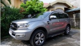 Silver Ford Everest 2016 for sale in Legazpi