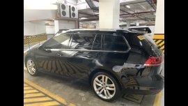 Sell Black 2017 Volkswagen Golf Wagon (Estate) in Quezon City