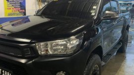 Black Toyota Hilux for sale in Manila