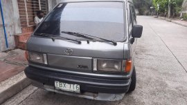Selling Silver Toyota Lite Ace in Manila