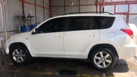 Sell Pearl White Toyota Rav4 in Manila