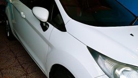 White Ford Fiesta for sale in Manila