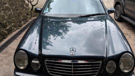 Sell Black Mercedes-Benz 320 in Manila