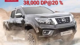 Selling Silver Nissan Navara in Bonifacio