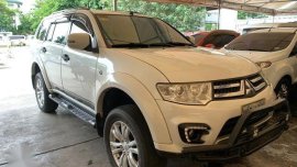 White Mitsubishi Montero sport for sale in Manila