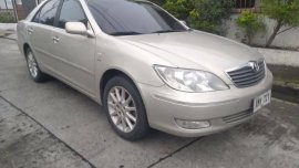 Silver Toyota Camry 2004 for sale in Manila