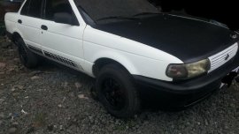 Sell White 1999 Nissan Sentra Lec Manual in Quezon City