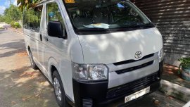 White Toyota Hiace Manual 2019 for sale in Quezon City