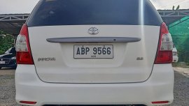Selling White Toyota Innova 2016 in Santiago