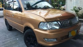 Selling Brown Toyota Revo 2004 in Makati