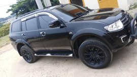Black Mitsubishi Montero 2015 for sale in Quezon City