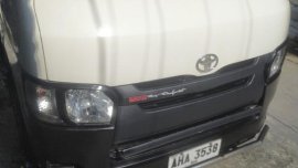 White Toyota Hiace 2015 for sale in Caloocan