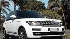 White Land Rover Range Rover Vogue SDV8 Diesel 2014 for sale in Makati