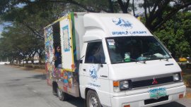 Mitsubishi L300 2006