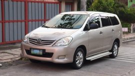 Sell Silver Toyota Innova in Quezon City
