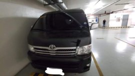 Selling Black Toyota Hiace Super Grandia in Manila