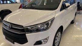 White Toyota Innova for sale in Manila