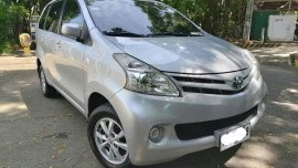 Selling Silver Toyota Avanza in Quezon City