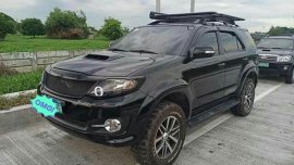 TOYOTA FORTUNER V 2012