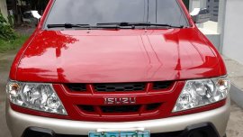 Red Isuzu Crosswind 2005 for sale in Manila