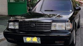 Black Toyota Crown for sale in Pasig