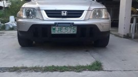 Selling Silver Honda Cr-V in Manila