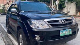 Black Toyota Fortuner for sale in Concepcion