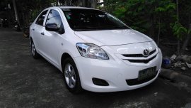 Sell White Toyota Vios in Biñan