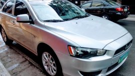 Selling Silver Mitsubishi Lancer in Pasay