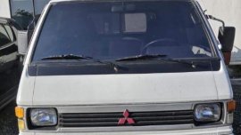 White Mitsubishi L300 for sale in Manila
