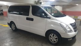 White Hyundai Starex for sale in Manila