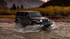 Jeep Wrangler Unlimited Sahara 2.0 4x4 AT