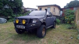 Selling Black Nissan Navara 2009 in Manila