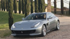 Ferrari GTC4Lusso T 3.9 V8 AT