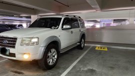 White Ford Everest 2008 SUV at 120000 km for sale in Manila