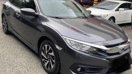 Grey Honda Civic 2017 for sale in Manila
