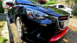 Selling Black Mazda 2 2016 in Quezon City