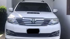 Pearl White Toyota Fortuner for sale in Manila