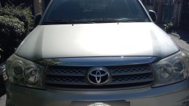For Sale 2010 Toyota Fortuner G Diesel A/T 4x2 2.5L (Silver)