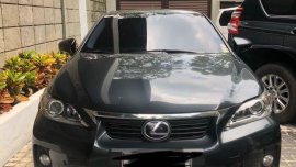 Selling Black Lexus Ct200h in Pasig