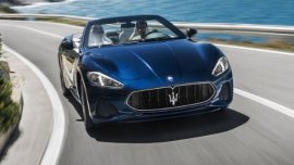 Maserati GranCabrio MC 5.0 AT