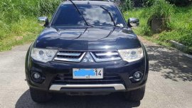 Sell Black Mitsubishi Montero in Quezon City