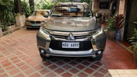Selling Grey Mitsubishi Montero sport in Muntinlupa