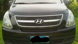 2013 Hyundai Grand Starex