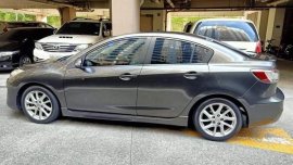 Selling Silver Mazda 3 2014 in Manila