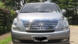 Sell Silver Hyundai Starex 2015 in Manila