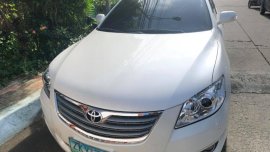 White Toyota Camry 2007 for sale in Cainta
