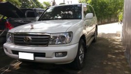 Sell White Toyota Land Cruiser in Quezon City