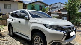 Sell Pearl White Mitsubishi Montero in Davao City
