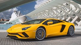 Lamborghini Aventador